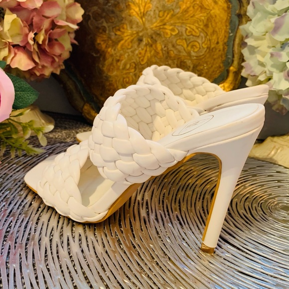 Sophisticated Quilted Braided weave slip on stiletto heal - Picture 9 of 16